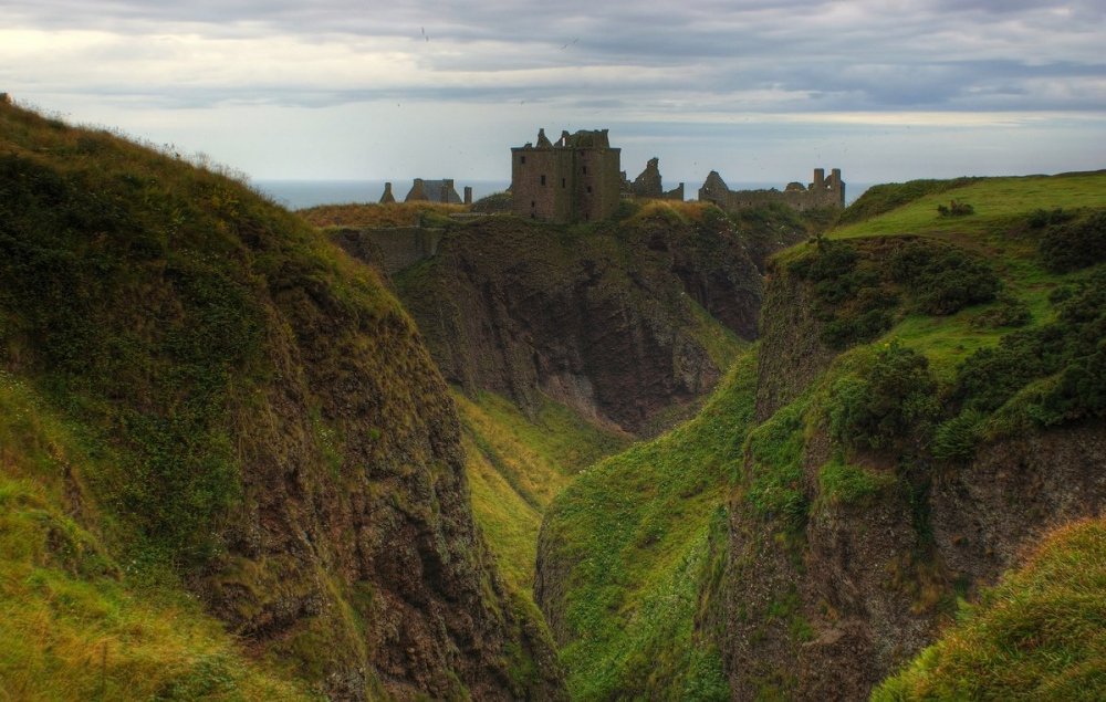 Dunnottar's Castle is the most impregnable fortress of Scotland