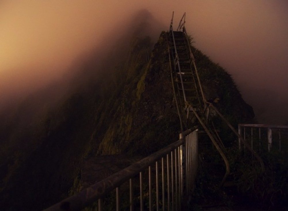 Four thousand steel steps to the Hawaiian panoramas