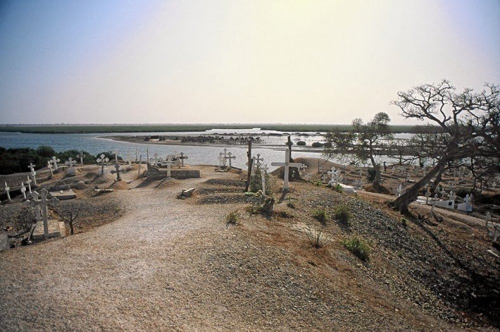 Fadiut is an island of seashells