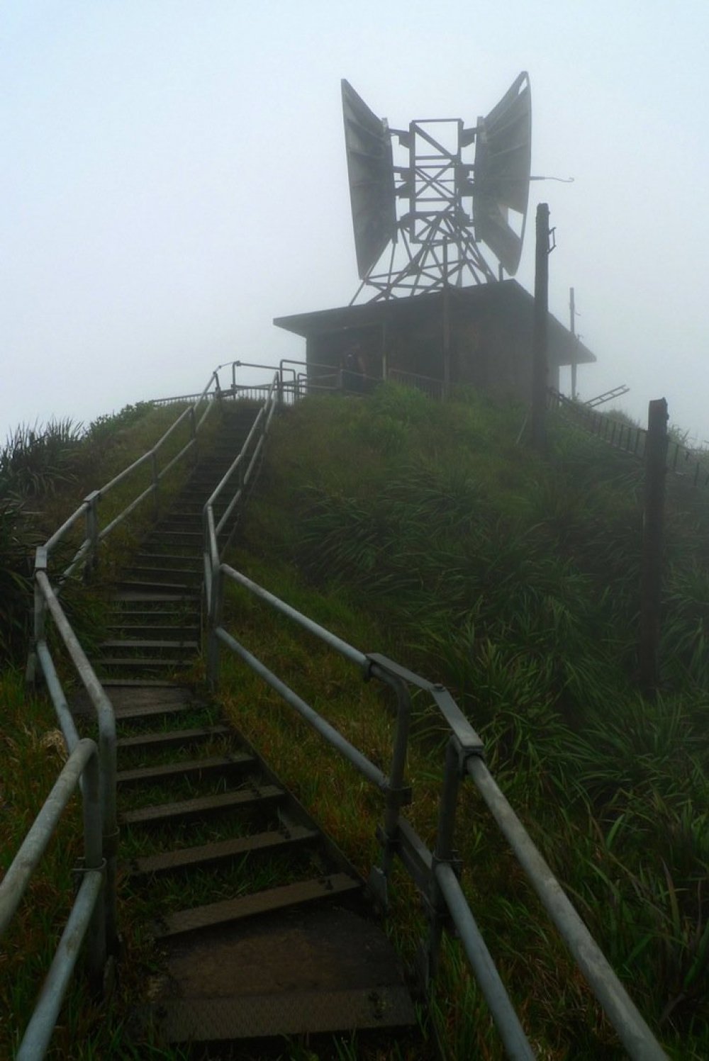 Four thousand steel steps to the Hawaiian panoramas