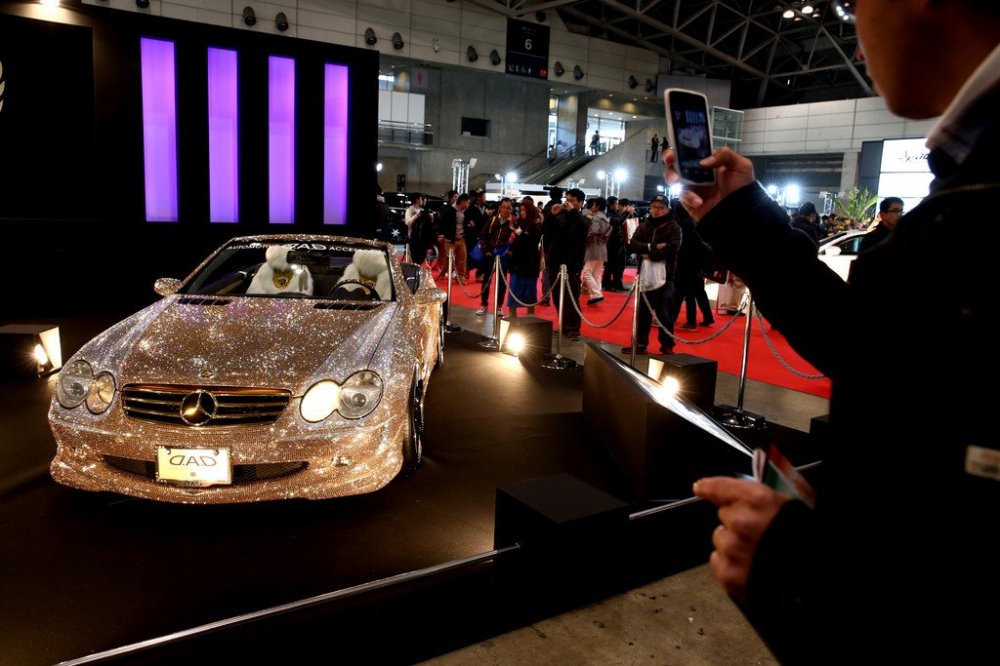 The Tokyo Motor Show 2014: Innovation, Sports and Girls