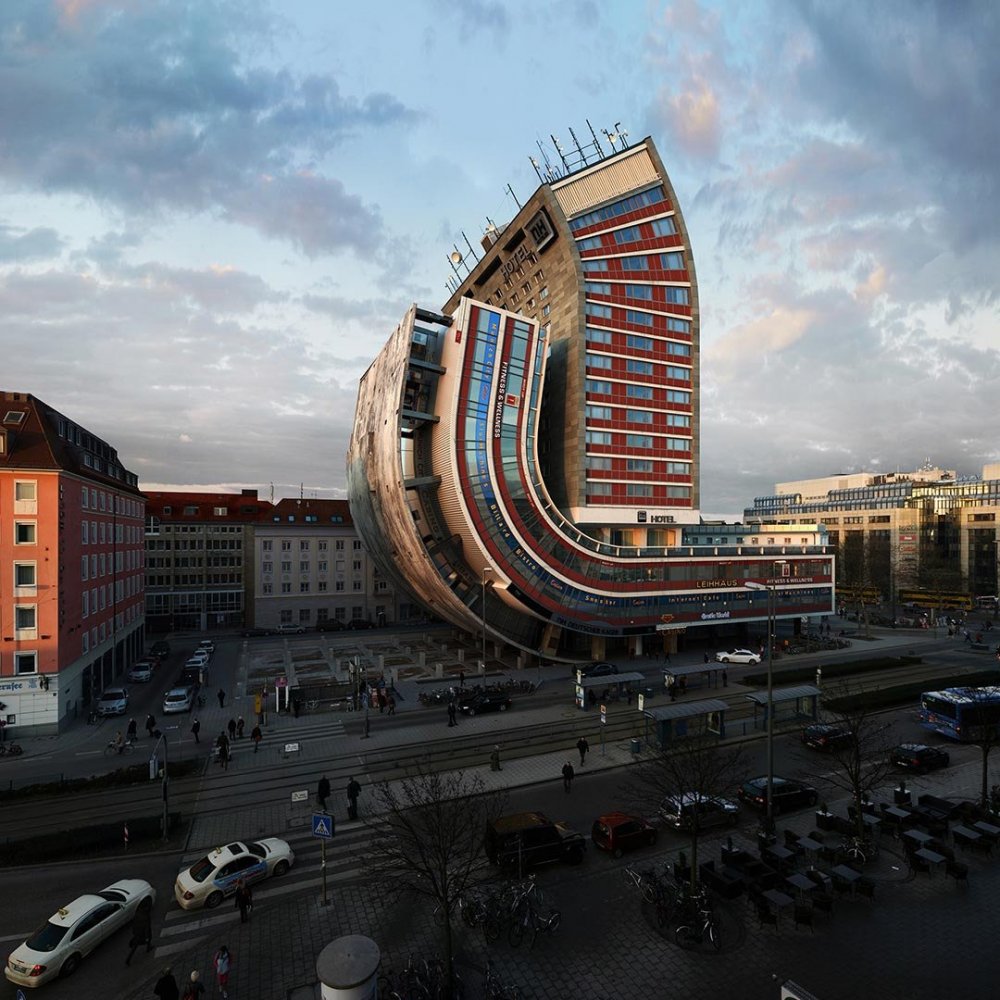 Віктор Енріч (Victor Enrich) і його варіативна архітектура