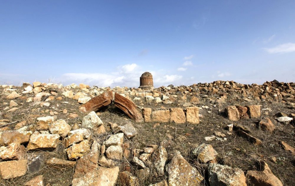 Ancient Ani & ndash; city of 1001 churches