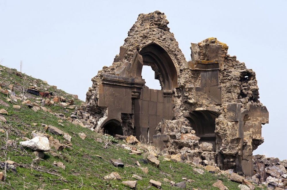  Стародавній Ані & ndash; місто 1001 церкви