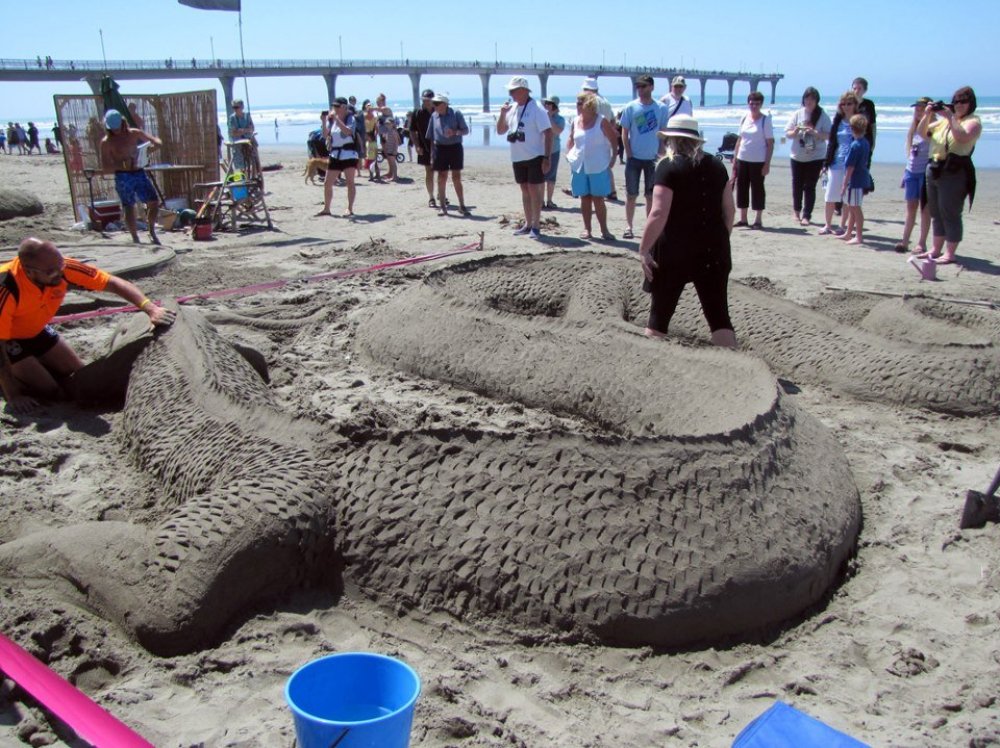 Пісочний змагання на конкурсі замків з піску