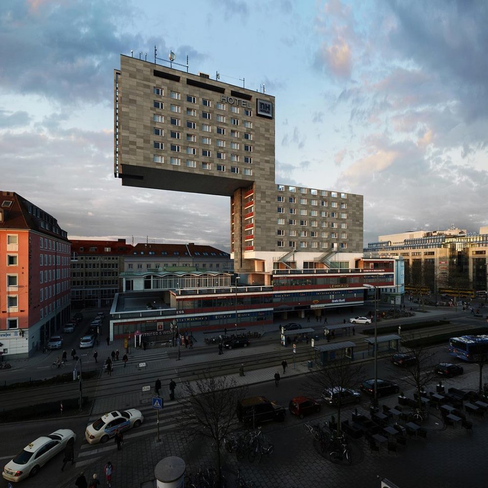 Victor Enrich and its Variable Architecture