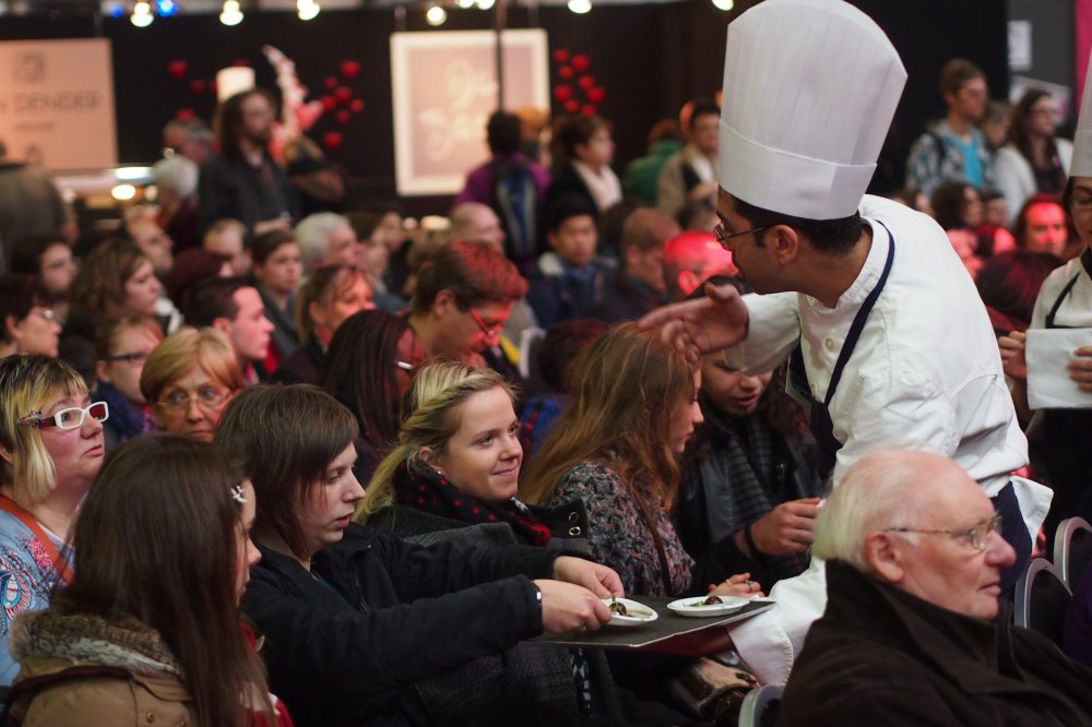 Шоколадная мода «Salon du Chocolat» в Брюсселе