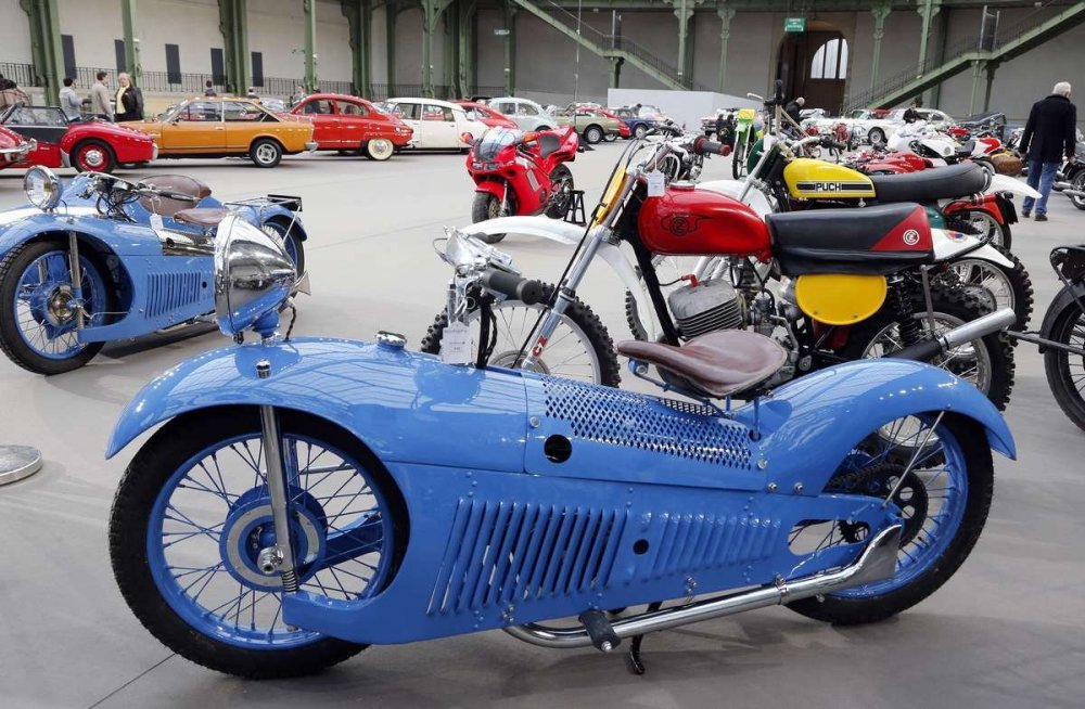 Retro-car exhibition in Paris & Retromobile Week Classic Car Auction & raquo;