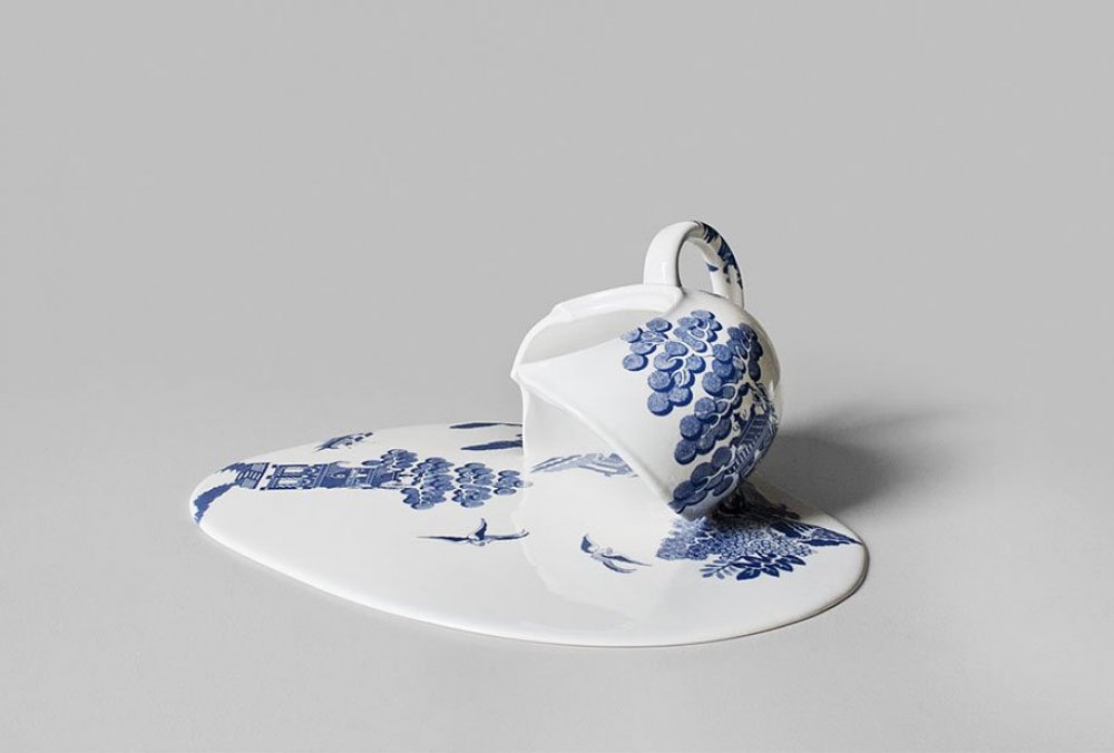  Melting of the porcelain of Livia Marin (Livia Marin)