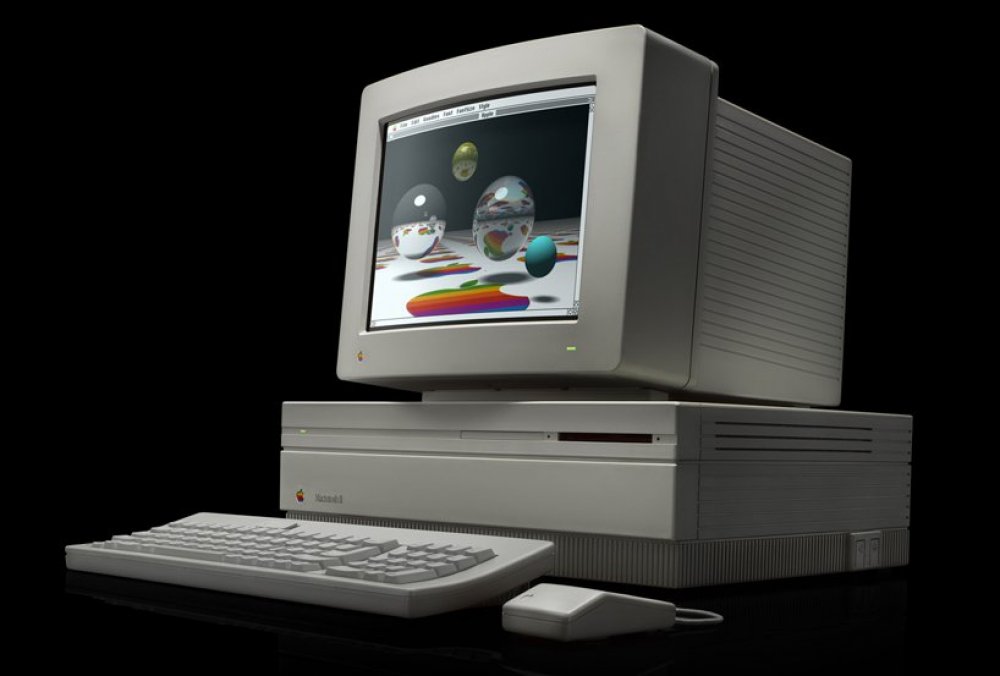 Первый компьютер Macintosh Plus скачать