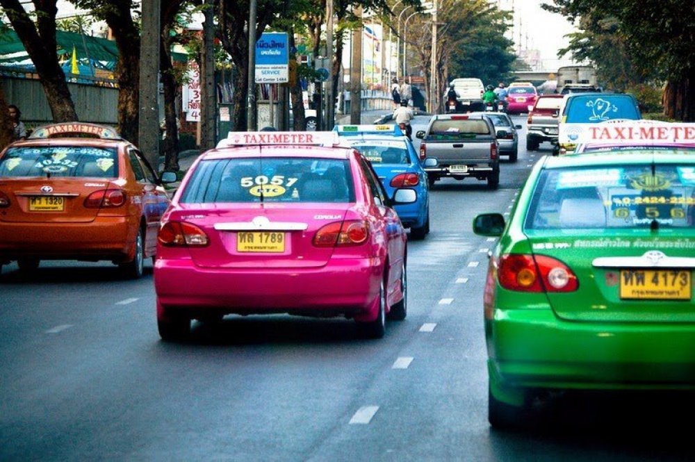 The colorful transport of Bangkok