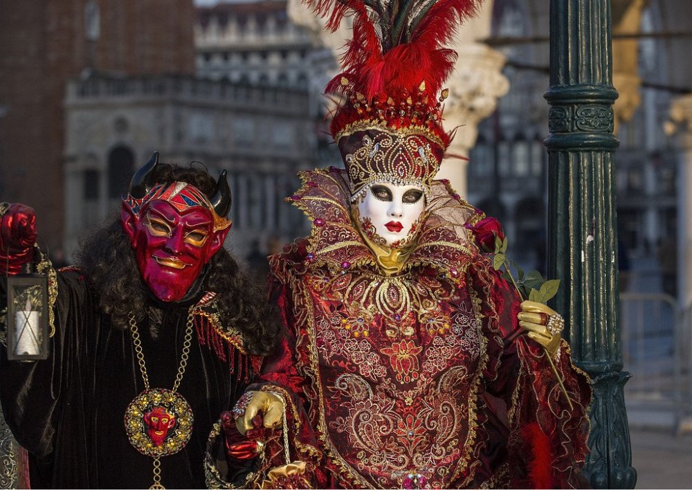 Венецианский карнавал во всей красе