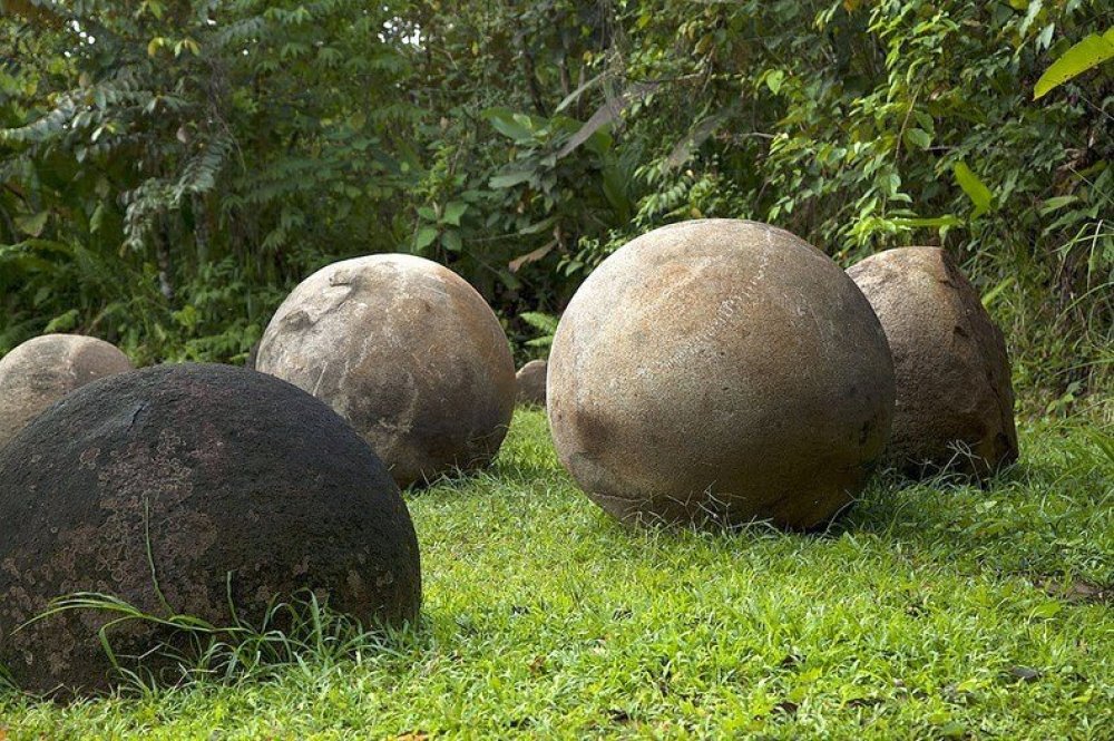 Mysterious stone balls in Costa Rica