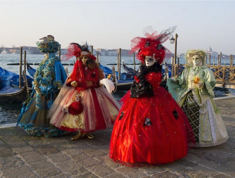 Венецианский карнавал во всей красе