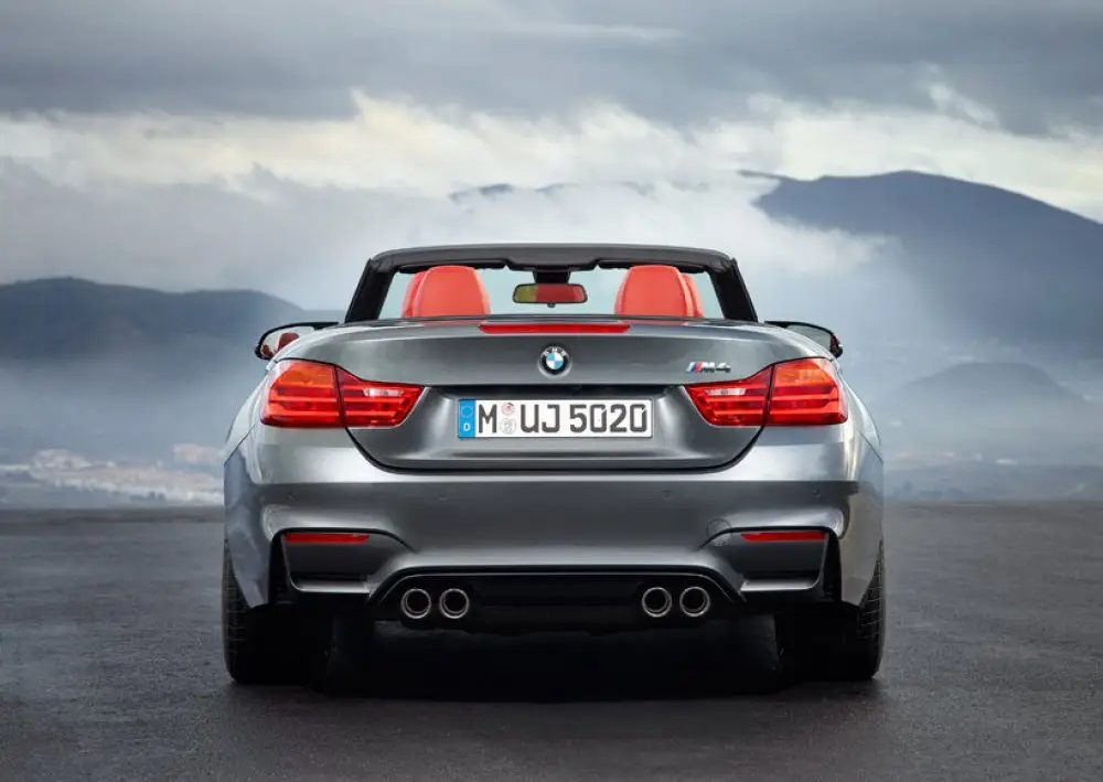 BMW представили новый кабриолет M4 2015 года
