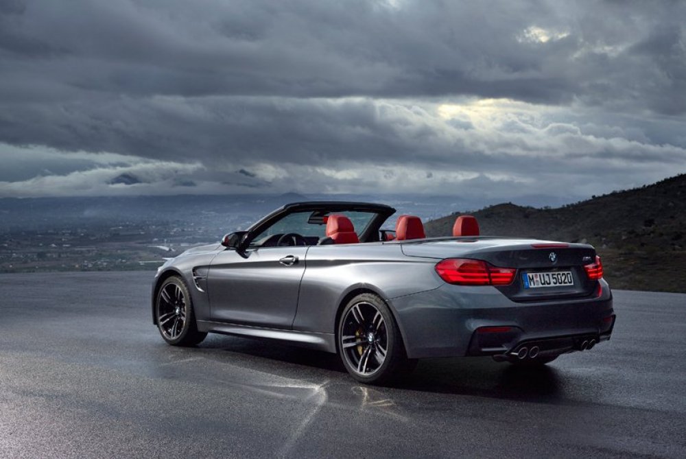 BMW introduced the new M4 convertible of 2015