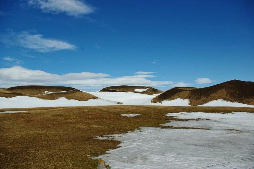 Pseudo-craters of Iceland