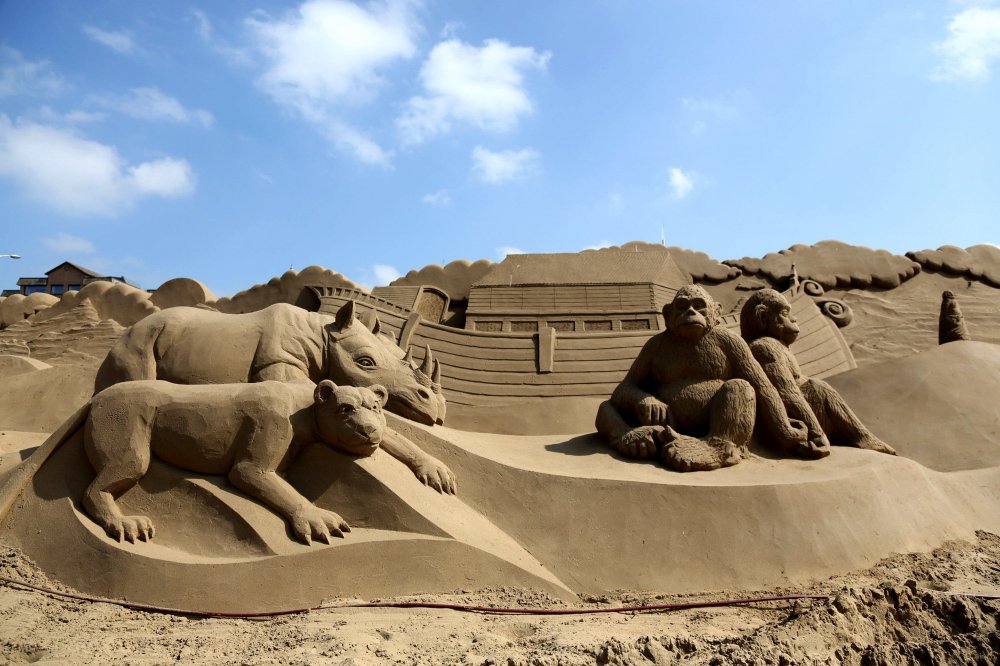 Festival of sand sculpture in the UK