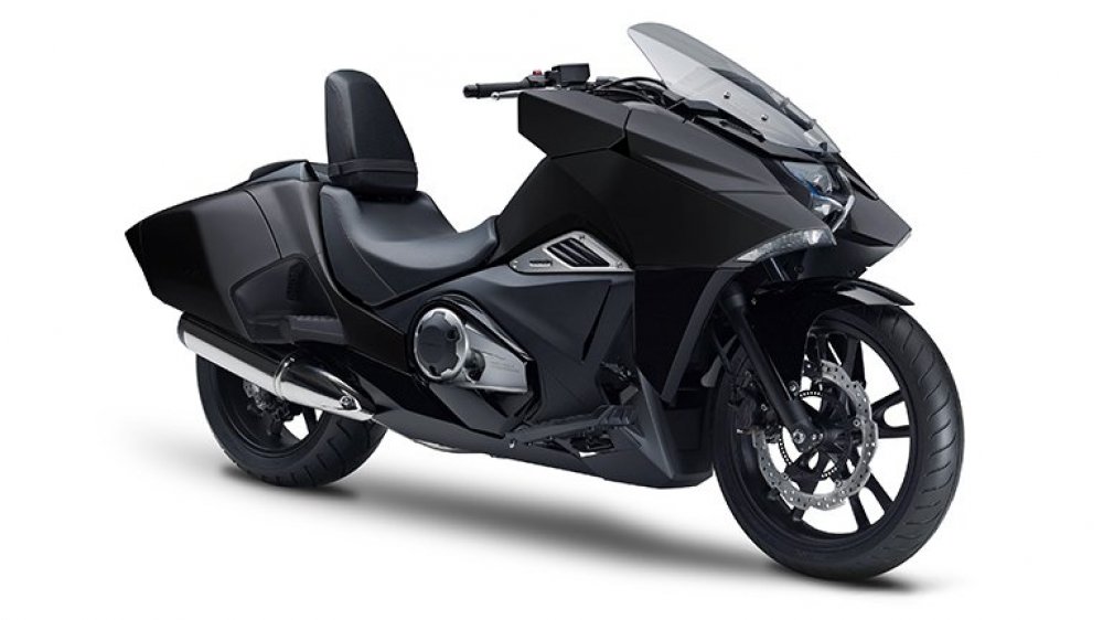 Futuristic motorcycle Honda NM4 Vultus