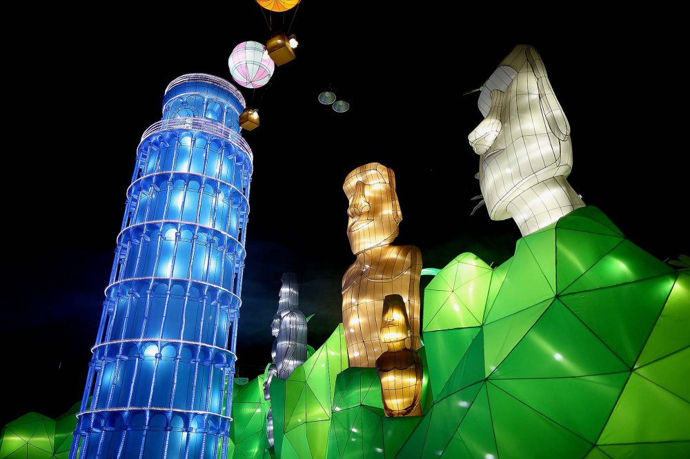 Крупнейшая в мире выставка фонарей и фонариков «Luminasia»