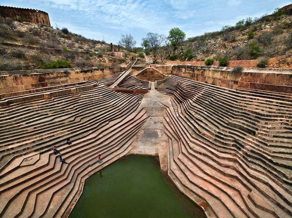 Эдвард Бертински (Edward Burtynsky) и его «Вода»