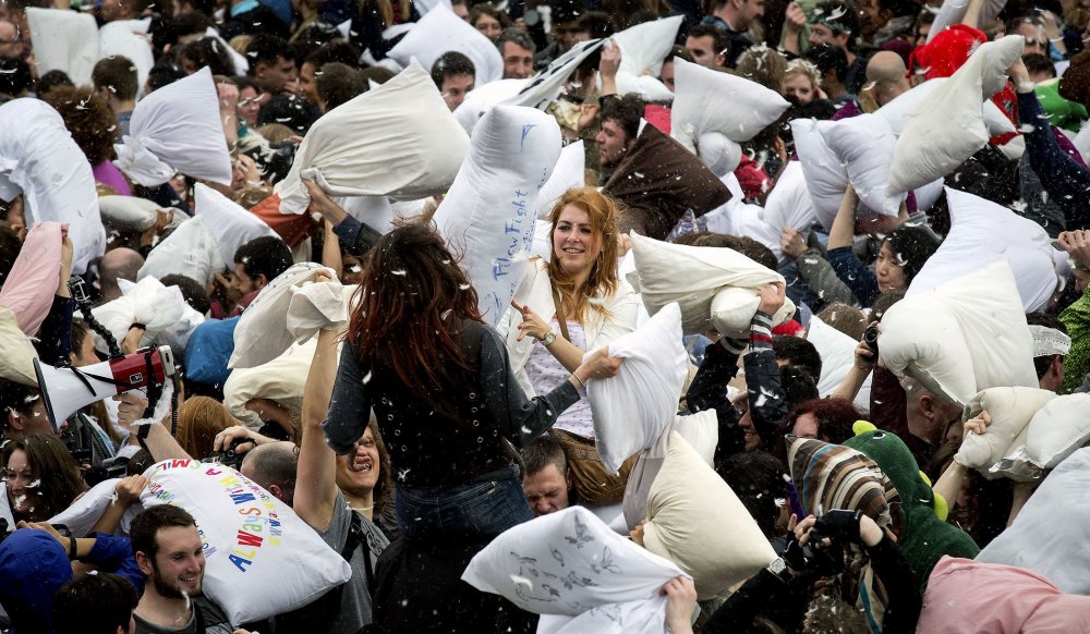 Міжнародний день боротьби на подушках 2014