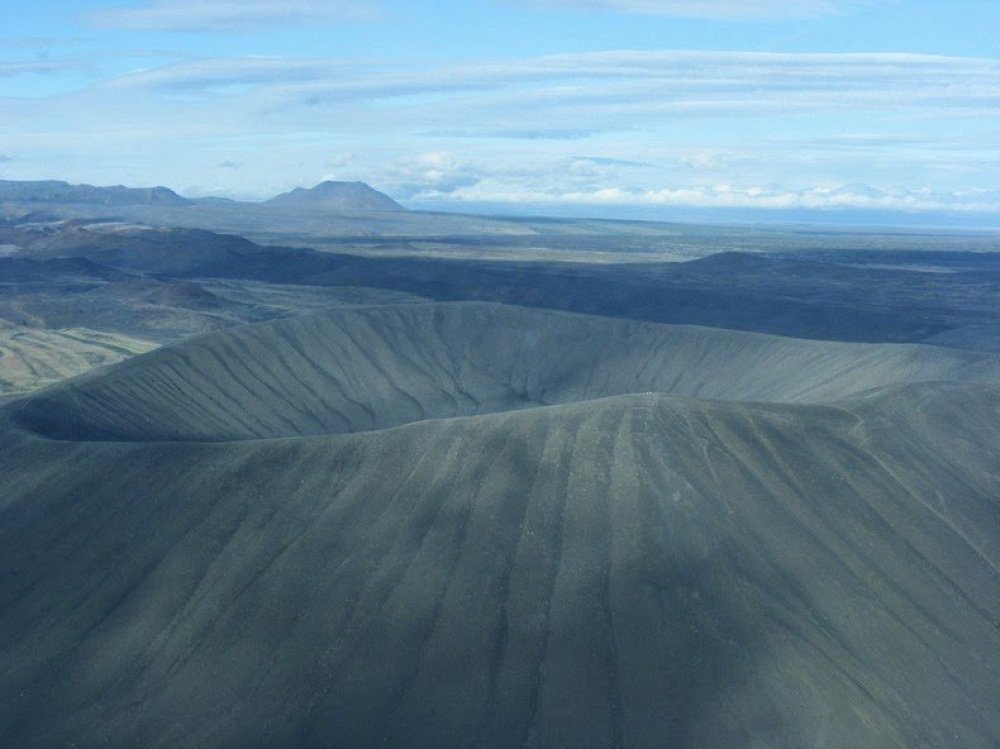 Pseudo-craters of Iceland