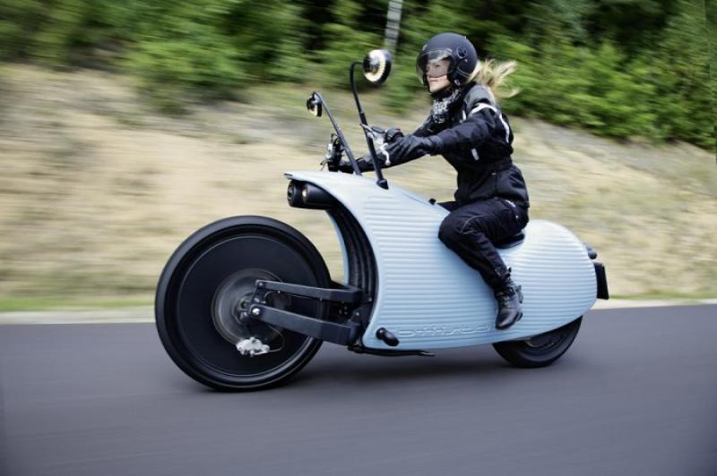 The stylish electric Johammer J1