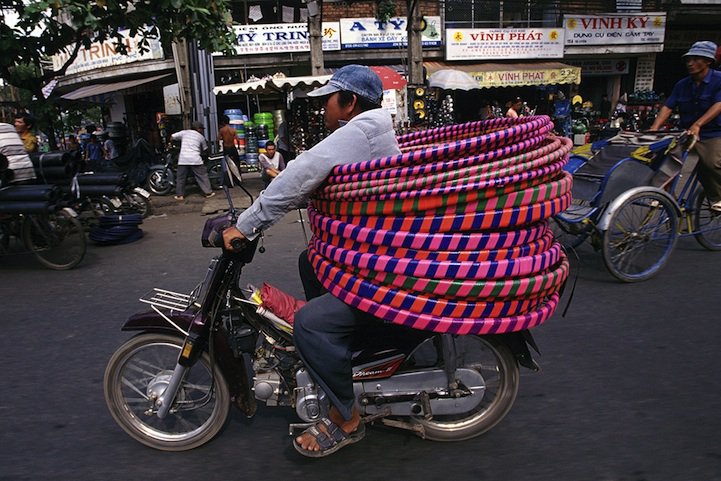 Фотосерия «Мотоциклы бремени» (Bikes of Burden)