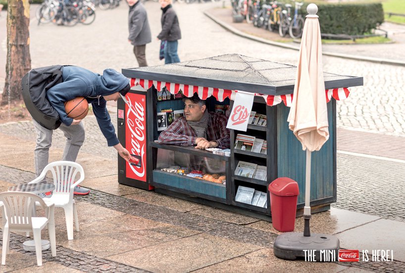 A bold advertising campaign from & Coca Cola & raquo;