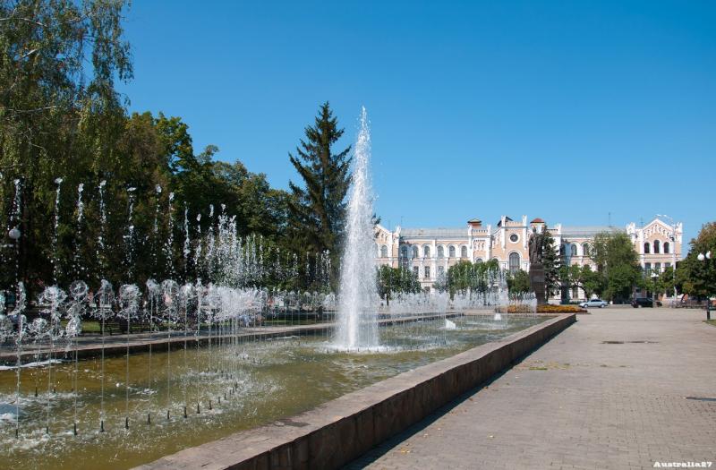 Rudnev Square