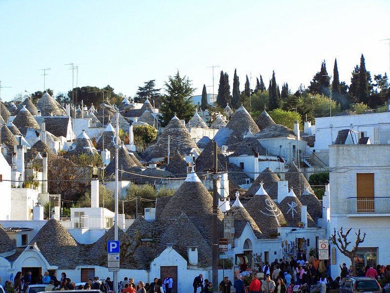 Alberobello & trullo city