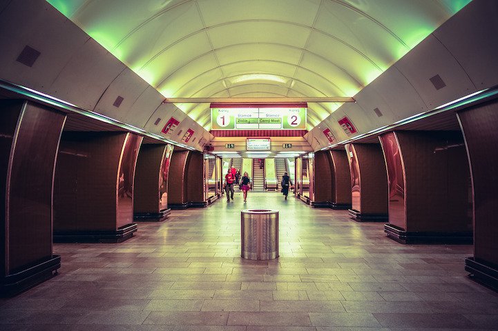 Магія симетрії метро