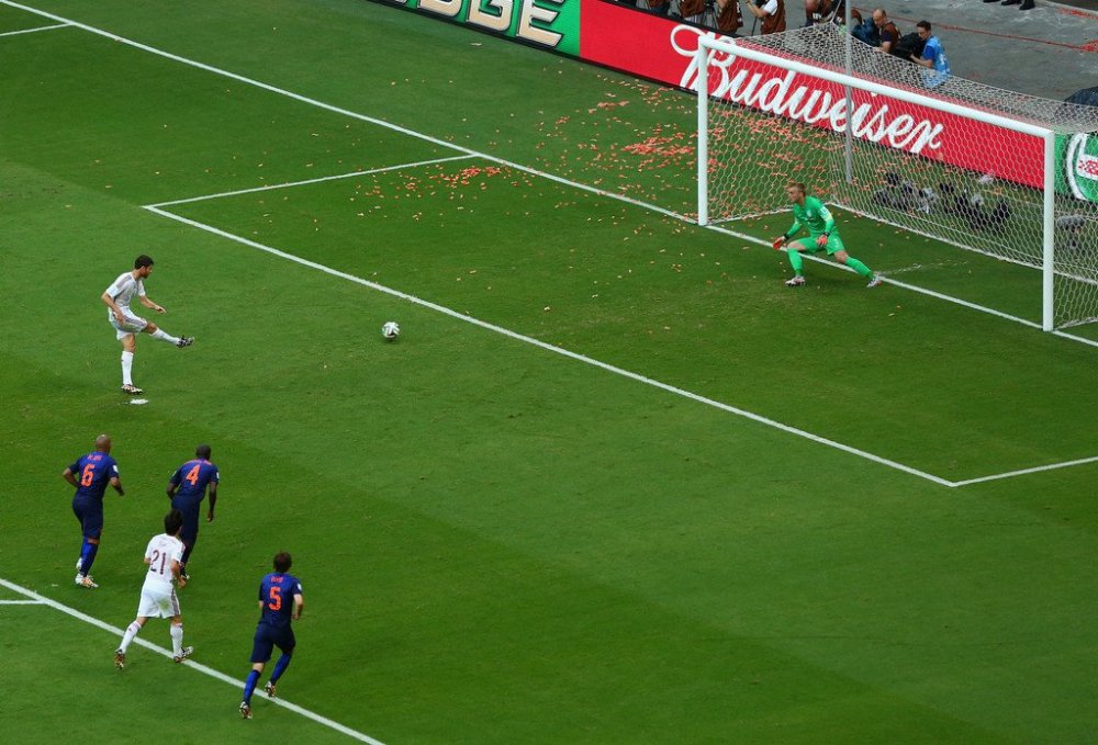 World Cup 2014: shock, seconds, debut and new technologies