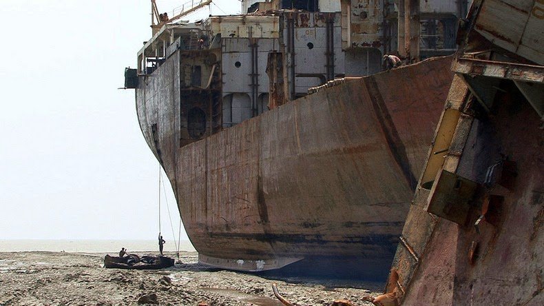 Ships of the Sea in Chittagong