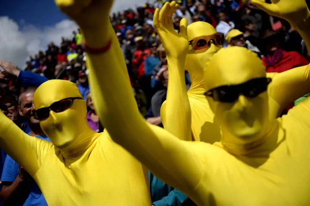Самые яркие фотографии веломногодневки Tour de France 2014