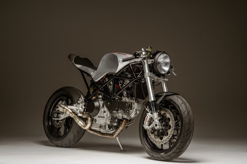 Custom Street Fighter Ducati 900SS