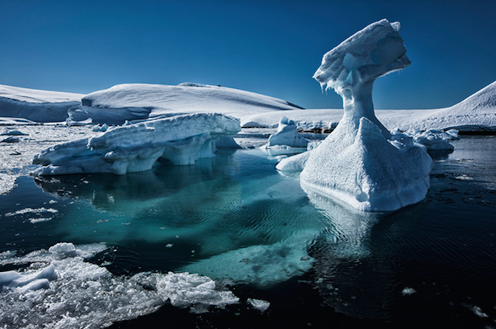 Магічна краса айсбергів Антарктиди