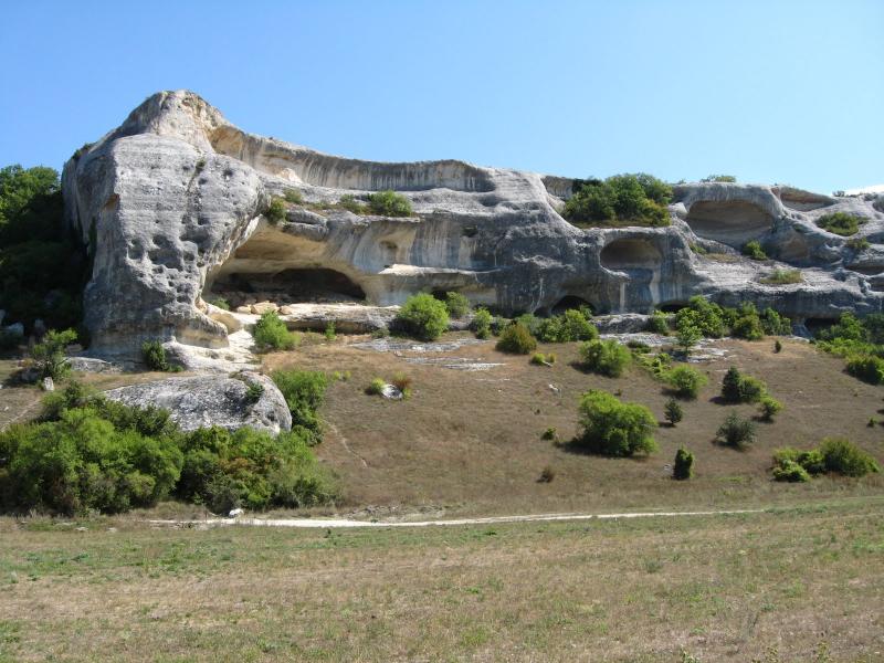 Cave city Tepe-Kermen