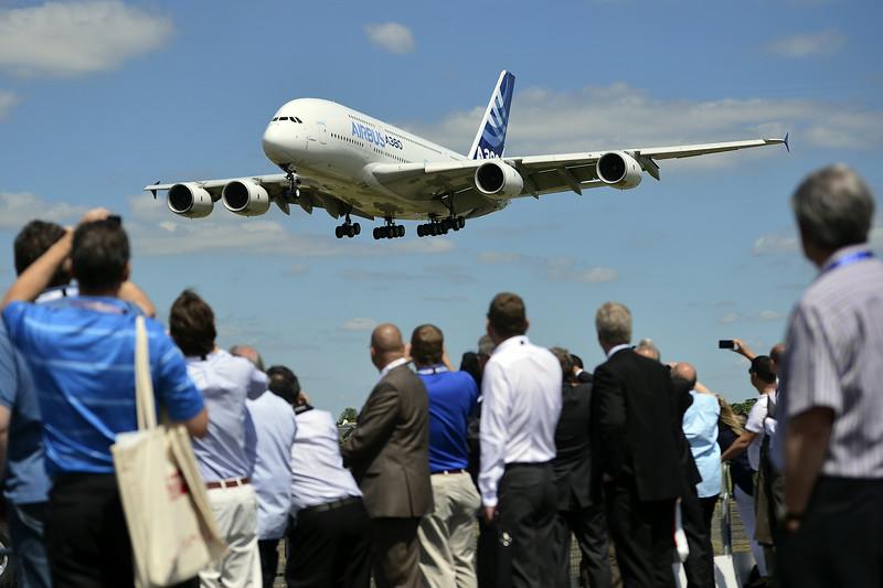 Fashion Week for Aviation. In England, ended one of the largest air shows in the world