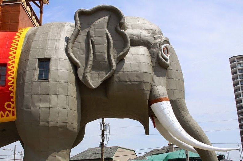 Six-story elephant Lucy