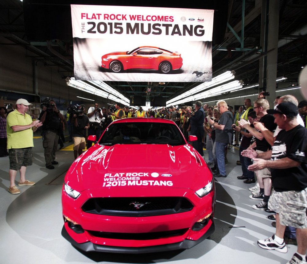 Announced serial production of the Ford Mustang 2015