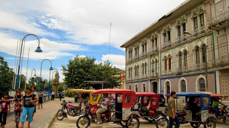 Iquitos is the world's largest city that does not reach by land