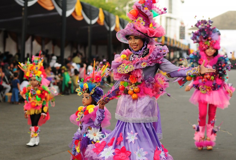 Карнавал моди Jember Fashion Carnaval в Індонезії