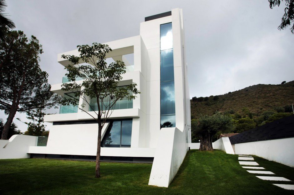 Weave House is a house in Spain
