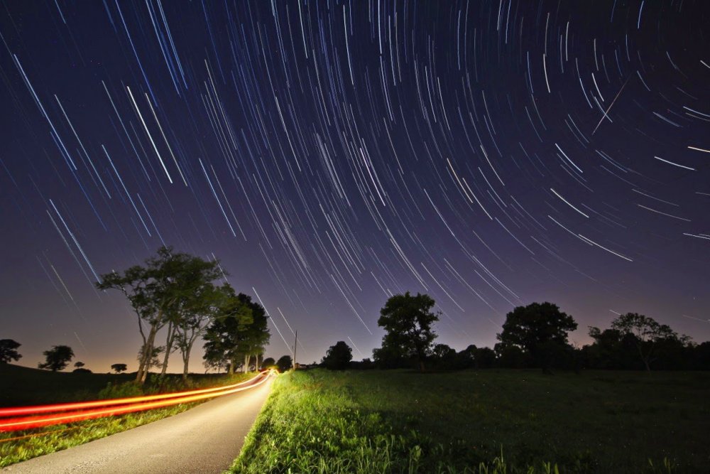 Perseids: star rain from Perseus