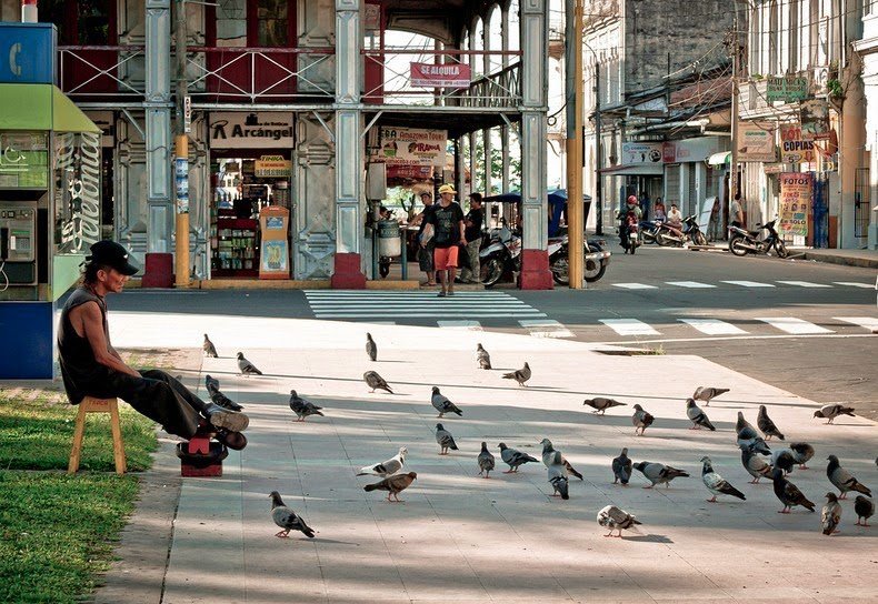 Iquitos is the world's largest city that does not reach by land