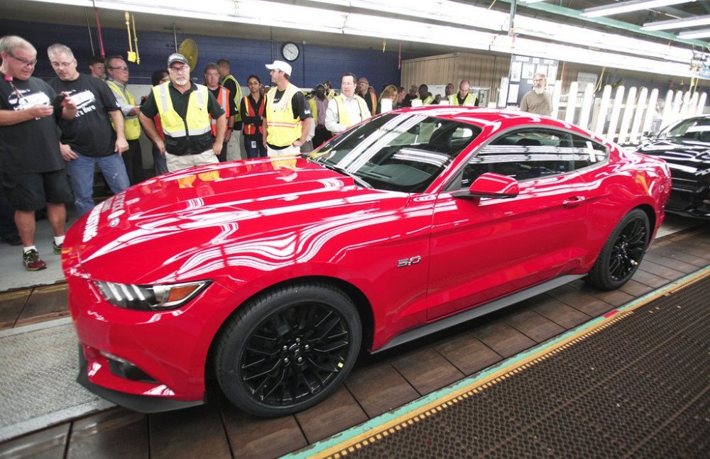 Announced serial production of the Ford Mustang 2015