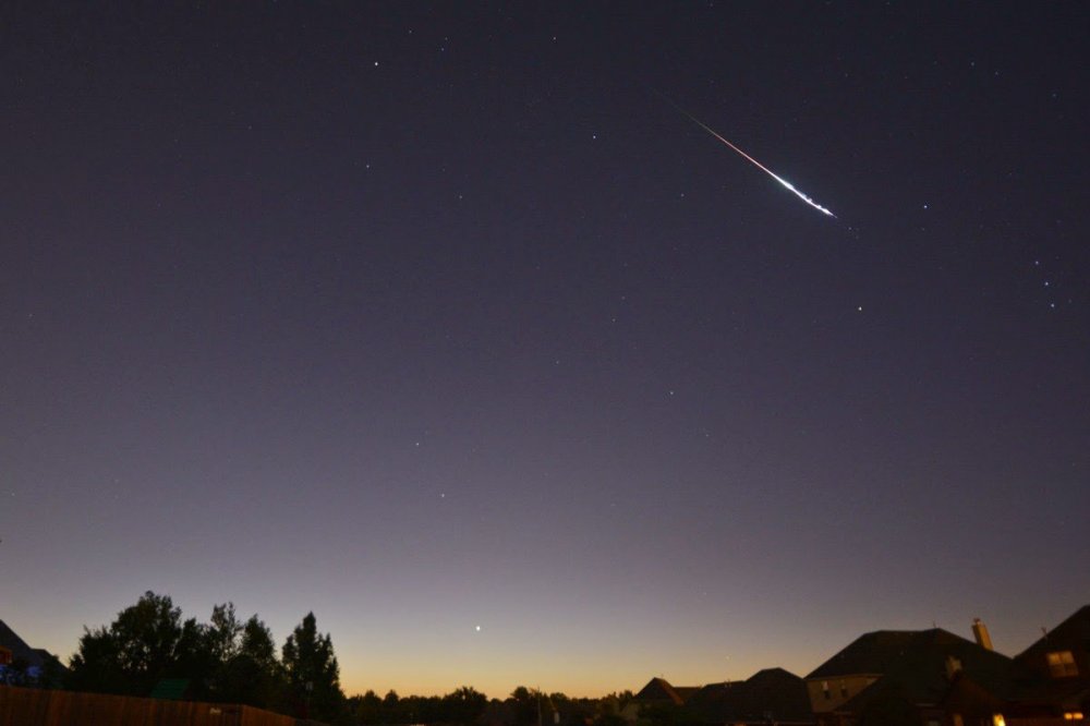 Perseids: star rain from Perseus