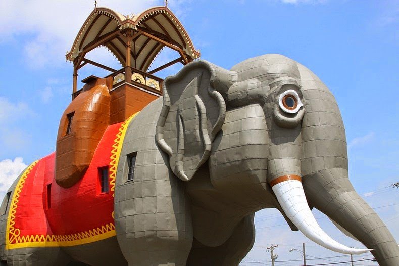 Six-story elephant Lucy